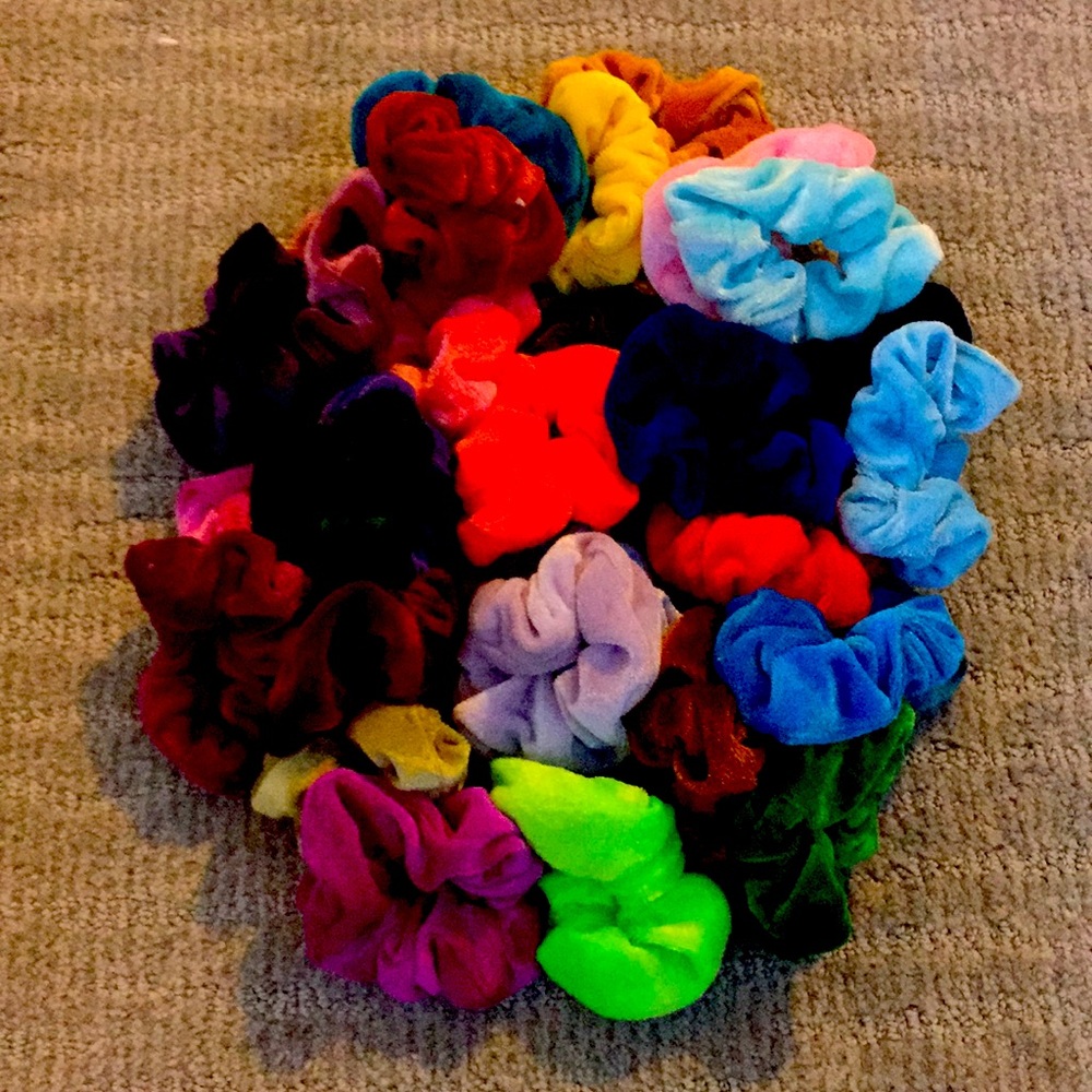 30 pack of scrunchies